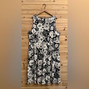 NWT Talbots Size 2X Plus Size Black White Floral Print Tank Maxi Dress